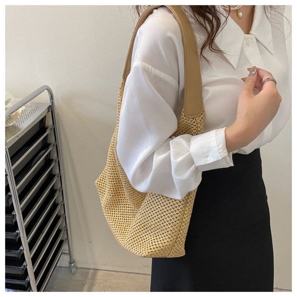 Casual Woven Hollow Shoulder Bag